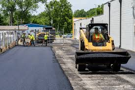 Best Gravel Driveway Installation  in Oronoque, CT